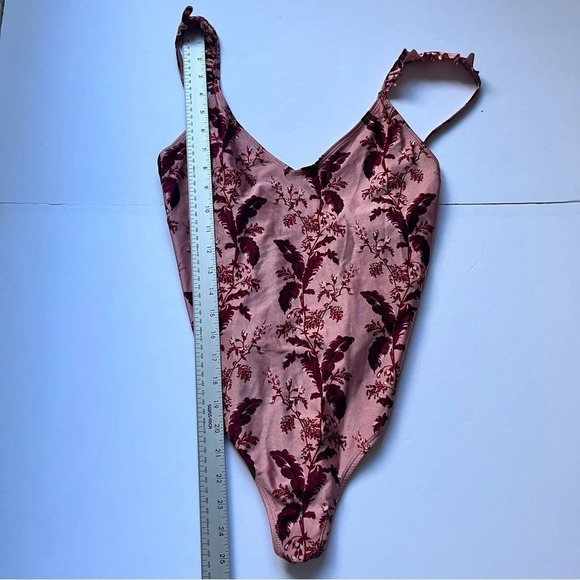 Topshop Swimsuit One Piece  Bathing Suit Floral Pink Ruffle Frill Romantic Sz 8 - Picture 9 of 16